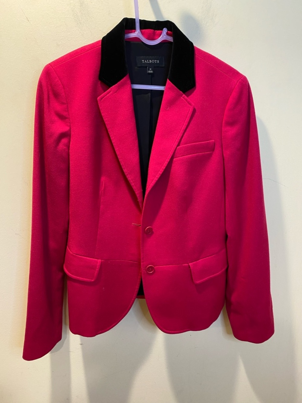 Talbots Hot Pink Wool Blazer with Black Velvet Collar Sz 10